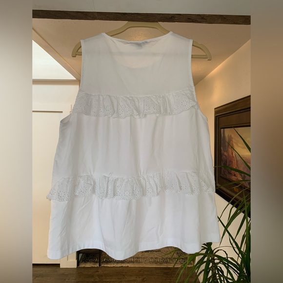 J.Crew Women’ White Tiered Eyelet Ruffle Tank NWT - Picture 9 of 9